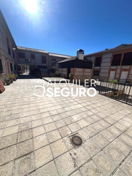 Piso en Calle Caballeros, ESQUIVIAS TOLEDO