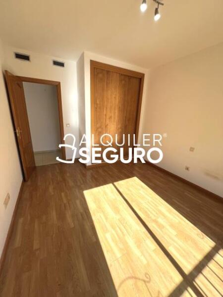 Piso en Calle Caballeros, ESQUIVIAS TOLEDO