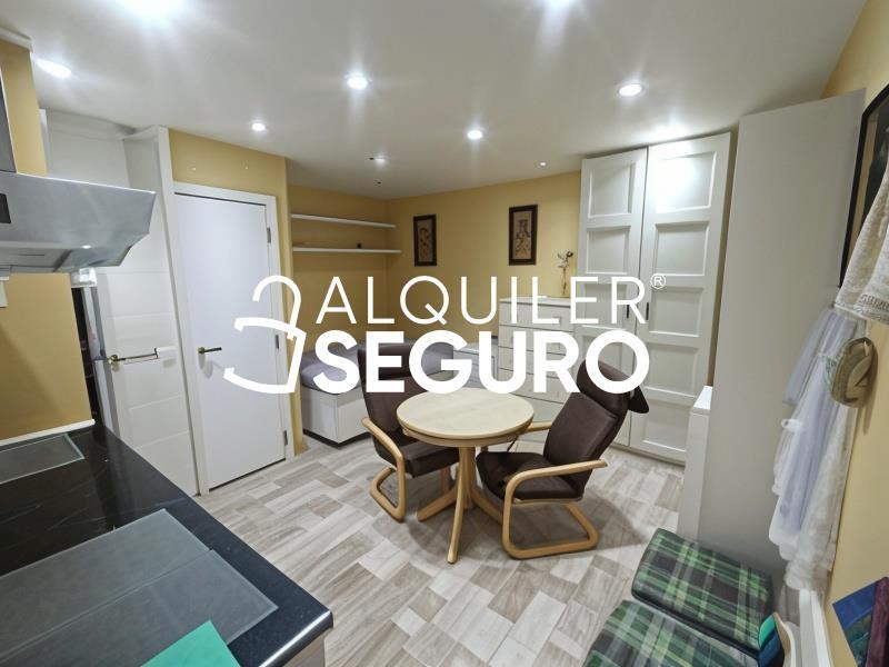 Piso en Calle Puerto de la Bonaigua, MADRID MADRID