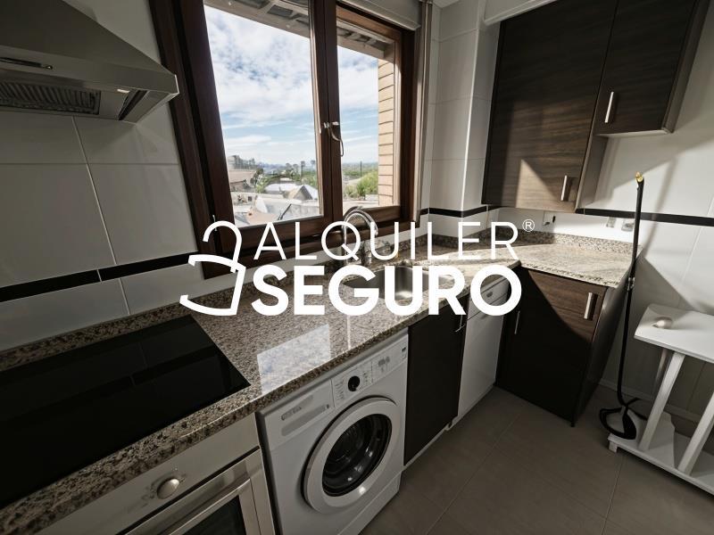 Piso en Avenida Logroño, CASETAS ZARAGOZA