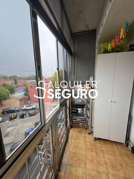 Inmueble en Calle Cangas de Onís, MADRID