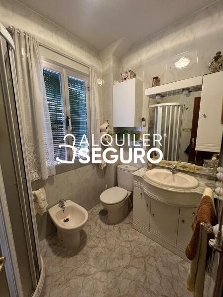 Inmueble en Calle Cangas de Onís, MADRID