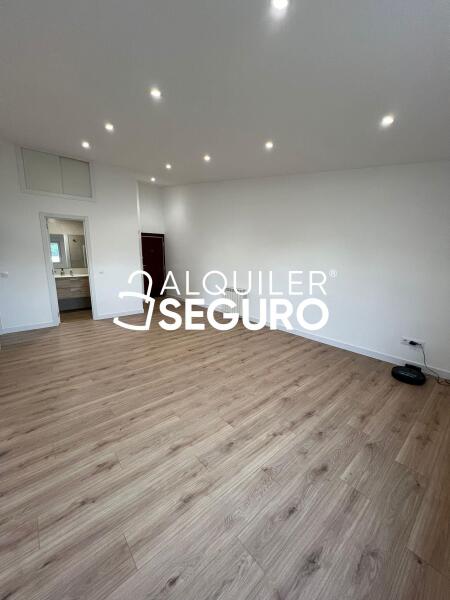 Piso en Calle Telémaco, MADRID MADRID