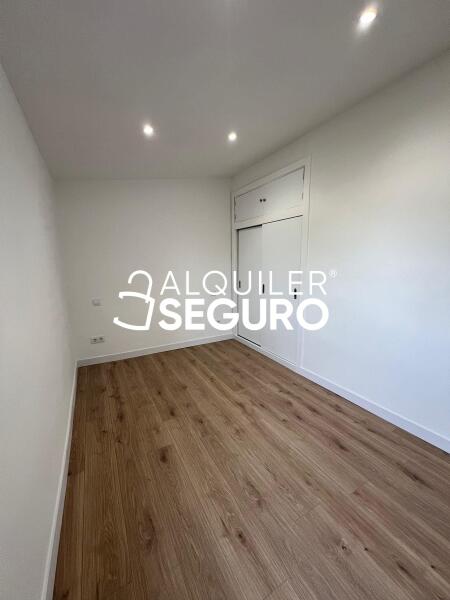 Piso en Calle Telémaco, MADRID MADRID