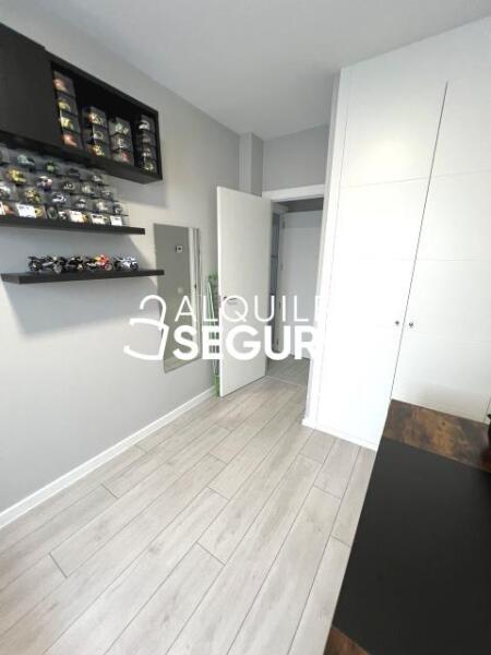 Inmueble en Calle Alfonso vI , MADRID