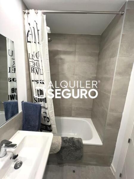 Inmueble en Calle Alfonso vI , MADRID