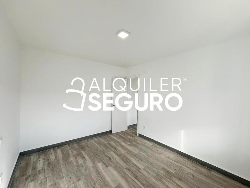 Piso en Calle San Roque, PARLA MADRID