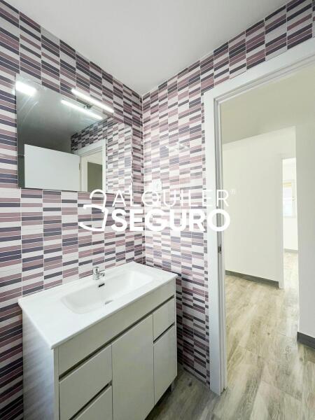 Piso en Calle San Roque, PARLA MADRID