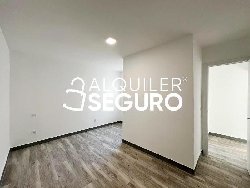 Piso en Calle San Roque, PARLA MADRID