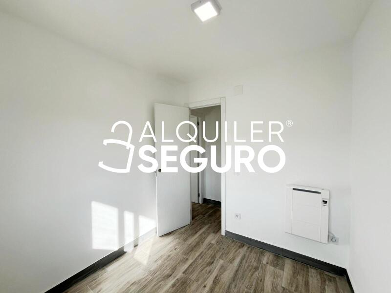 Piso en Calle San Roque, PARLA MADRID