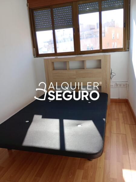 Inmueble en Calle de Servando Batanero, MADRID