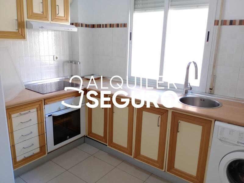 Inmueble en Calle Virgen de la Providencia, MADRID