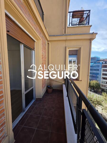 Piso en Calle Gordóniz, BILBAO VIZCAYA-BIZKAIA