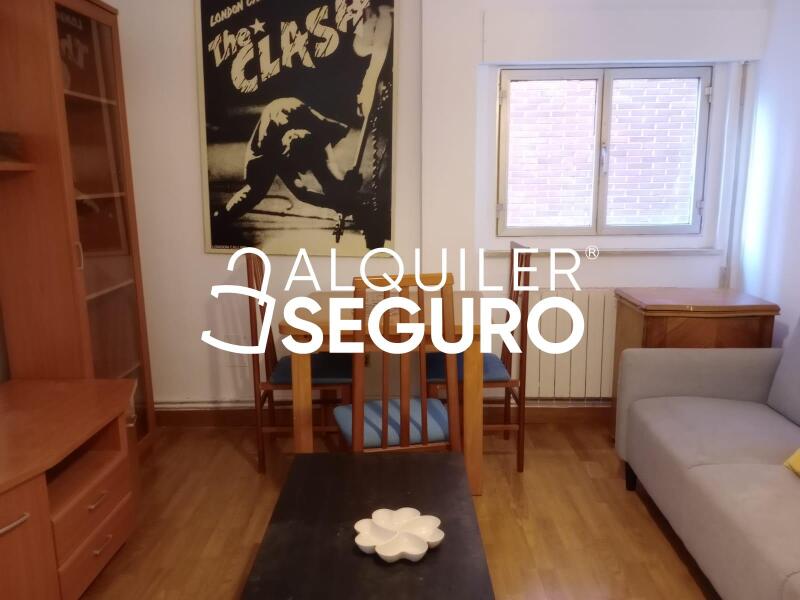 Piso en Calle Apostol Santiago, MADRID MADRID