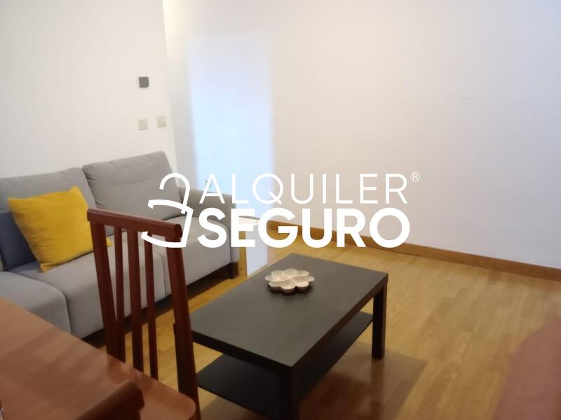 Piso en Calle Apostol Santiago, MADRID MADRID