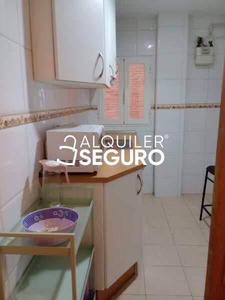 Piso en Calle Apostol Santiago, MADRID MADRID