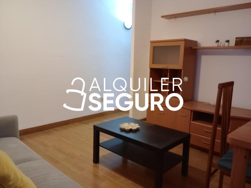 Piso en Calle Apostol Santiago, MADRID MADRID