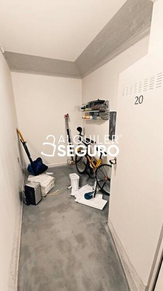 Inmueble en Calle Chipre, MADRID