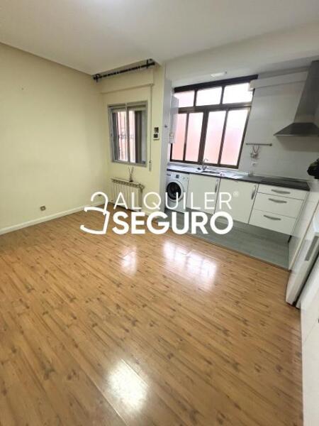 Piso en Calle Pedro de Valdivia, LEGANÉS MADRID