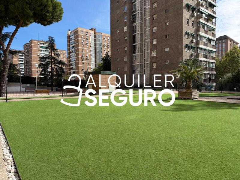 Inmueble en Calle de Ginzo de Limia, MADRID