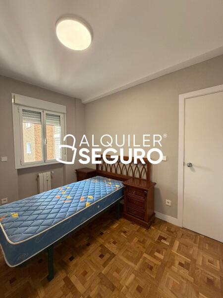 Inmueble en Calle de Ginzo de Limia, MADRID