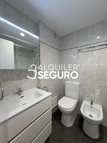 Inmueble en Calle de Ginzo de Limia, MADRID