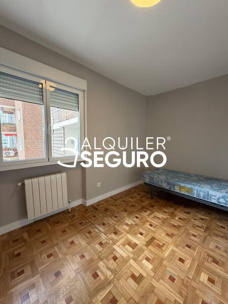 Inmueble en Calle de Ginzo de Limia, MADRID