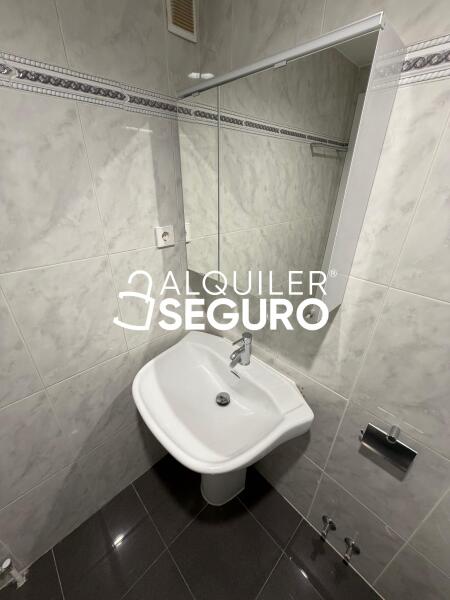 Inmueble en Calle de Ginzo de Limia, MADRID