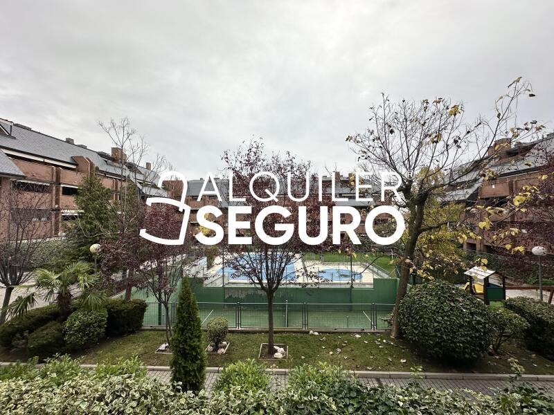 Piso en Avenida Isaac Albéniz, POZUELO DE ALARCÓN MADRID