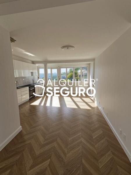 Inmueble en Calle viena , MADRID