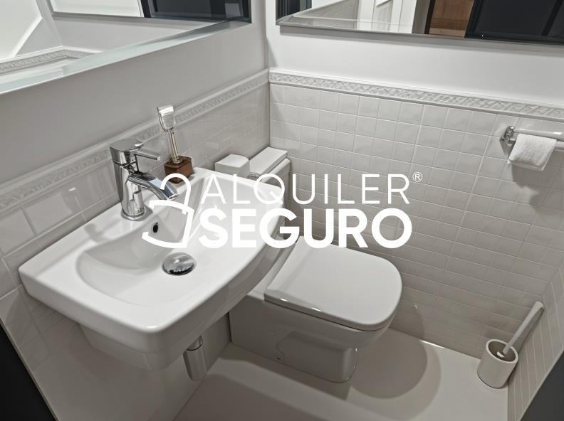 Inmueble en Calle Cañadul, SEVILLA