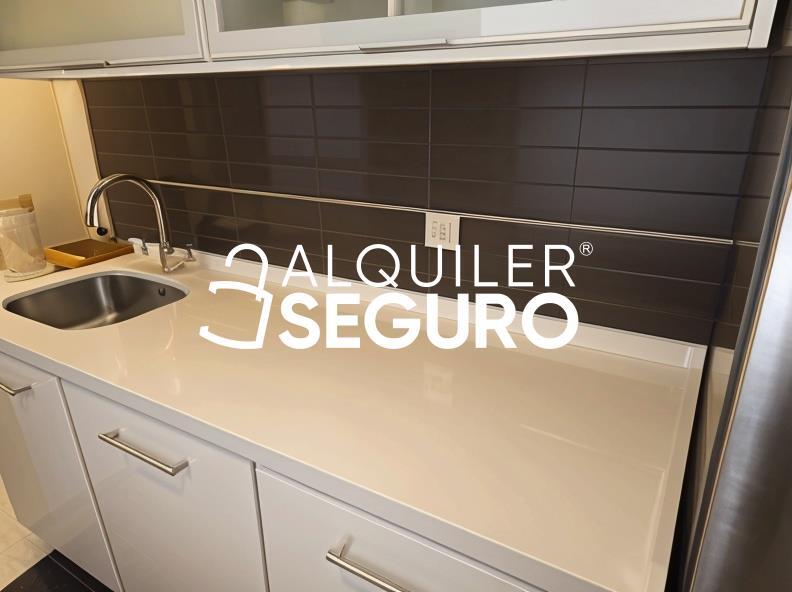 Inmueble en Calle Cañadul, SEVILLA