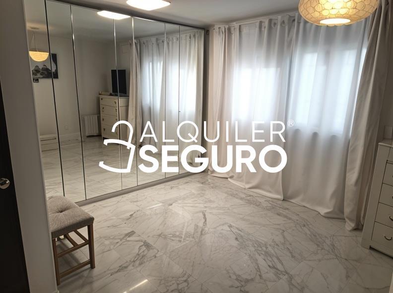 Inmueble en Calle Cañadul, SEVILLA