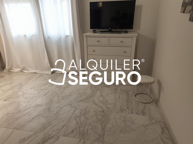 Inmueble en Calle Cañadul, SEVILLA