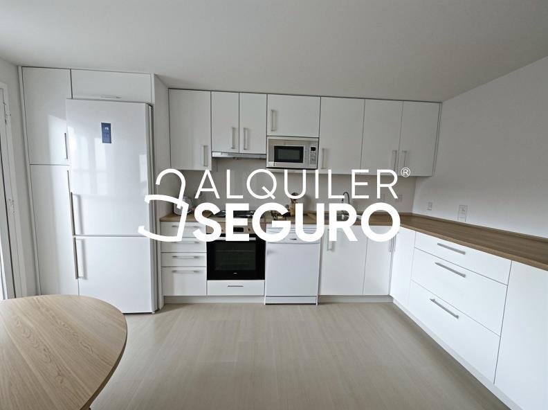 Inmueble en Calle Los Saucos, MADRID