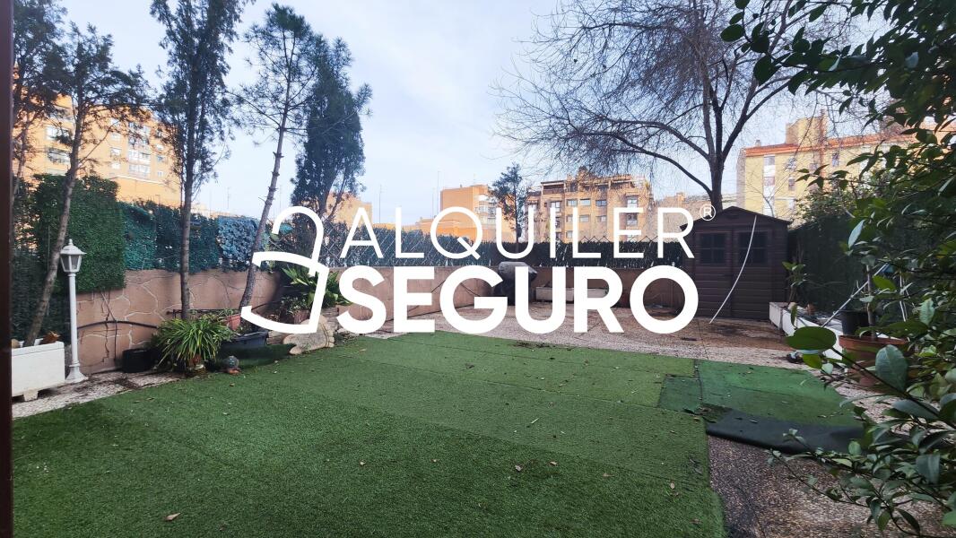 Inmueble en Calle de Valdeverdeja, MADRID