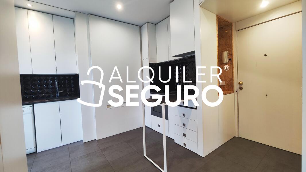 Inmueble en Calle de Valdeverdeja, MADRID