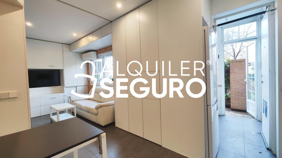 Inmueble en Calle de Valdeverdeja, MADRID