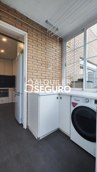 Inmueble en Calle de Valdeverdeja, MADRID