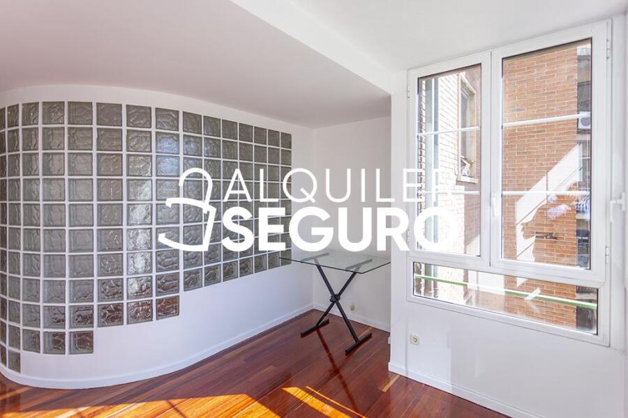 Inmueble en Plaza de Cristo Rey, MADRID