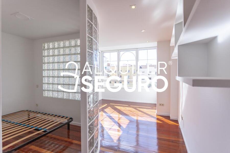 Inmueble en Plaza de Cristo Rey, MADRID