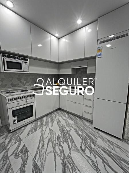 Inmueble en Calle de Santiago , MADRID