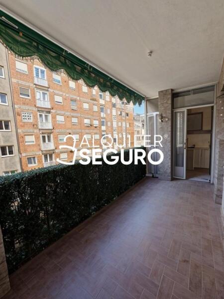 Inmueble en Avenida Cádiz, GRANADA