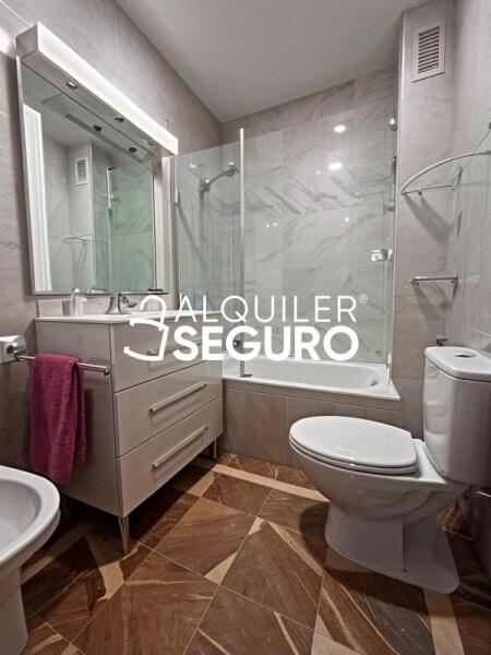 Inmueble en Avenida Cádiz, GRANADA