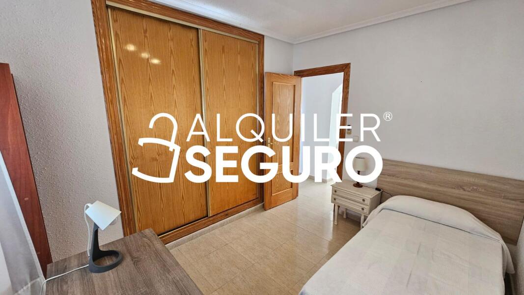 Piso en Calle Ópalo, GEA Y TRUYOLS MURCIA