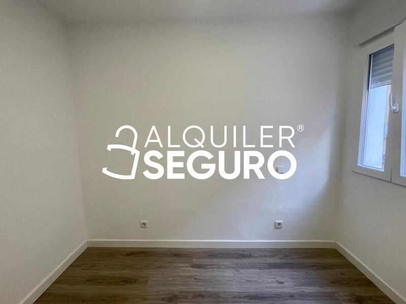 Piso en Calle Herminio Puertas, MADRID MADRID