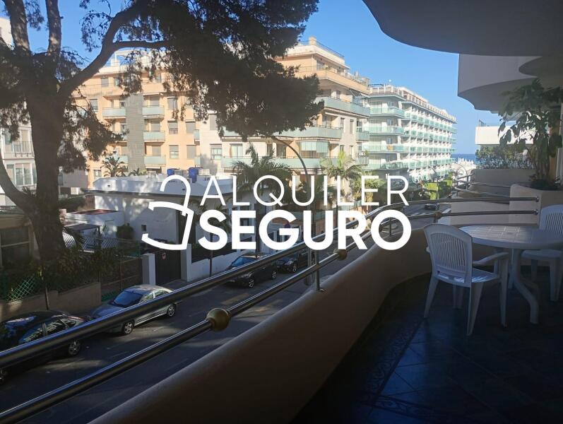 Piso en Avenida Del mar , BENALMÁDENA MÁLAGA