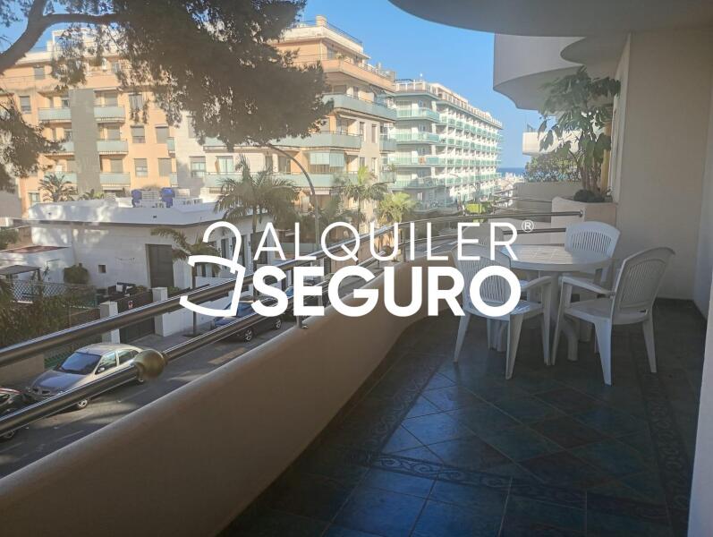 Piso en Avenida Del mar , BENALMÁDENA MÁLAGA