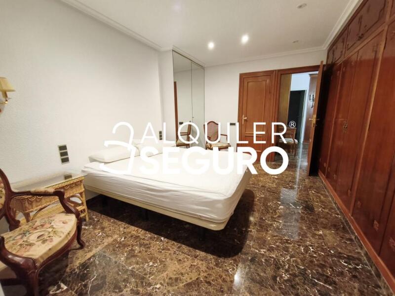 Inmueble en Avenida Ramón y Cajal , ALICANTE