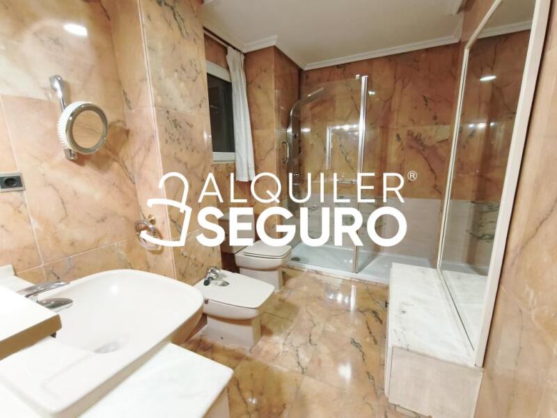 Inmueble en Avenida Ramón y Cajal , ALICANTE